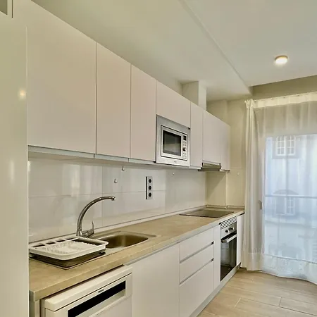 Naval Cool - Private Parking Apartment *